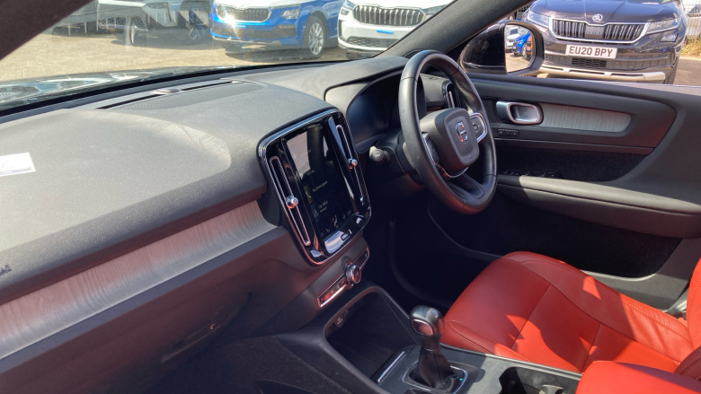 Volvo Xc40 1.5 T3 [163] Inscription 5dr Petrol Estate